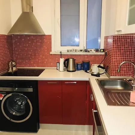 Appartement Loop With Attractions, In Tesvikiye, 80m2, 1+1